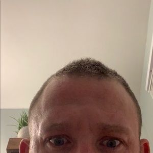 Meet your Posher, Adam